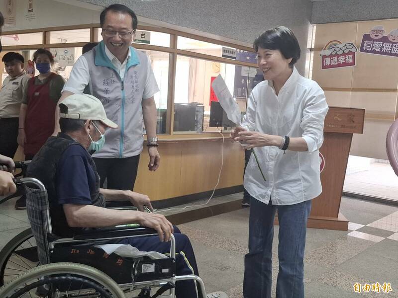 國民黨籍前澎湖縣議長劉陳昭玲 辭去議員職務