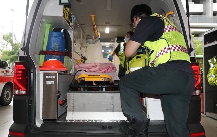 台中北屯男12樓墜下亡 母目睹崩潰也送醫