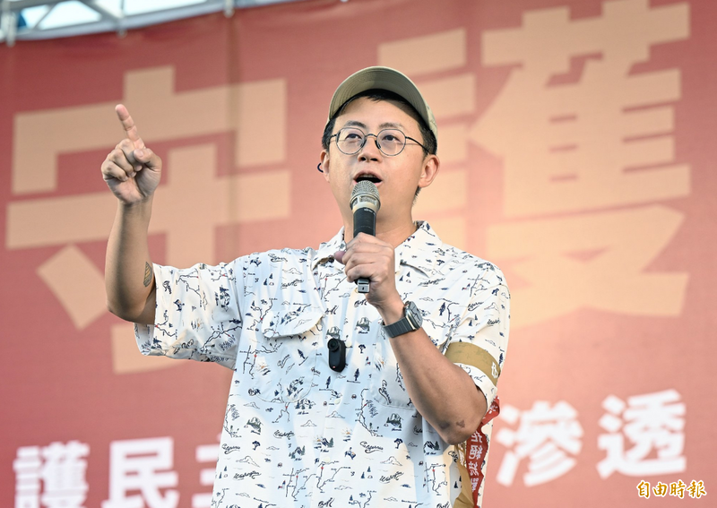 小草蛋洗民進黨部說詞反覆 呱吉怒批：我真他老師的傻眼