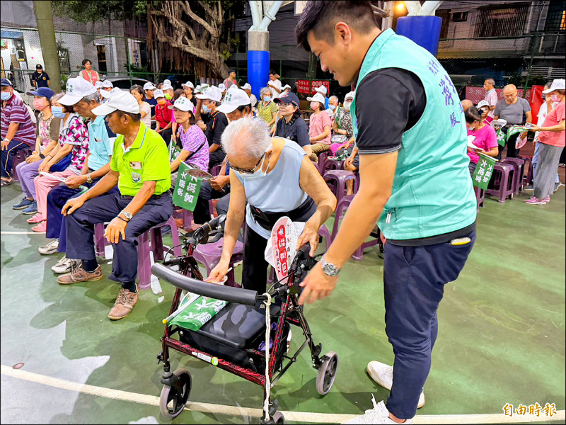 （桃園罷免宣講）批涂權吉不適任立委 抨呂玉玲不願面對民意