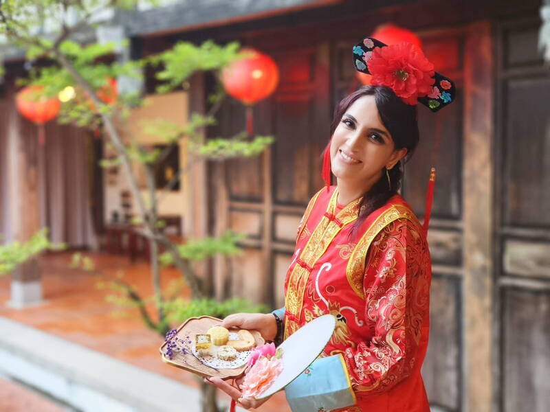 伊朗美女蘇珊當宣傳大使 台中糕豐會展現國際文化魅力