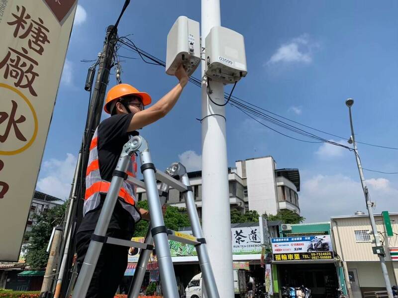 屏縣擴大佈建空品微型感測器，目前已達500個，嚴密監控空品。（圖由屏東縣政府提供）