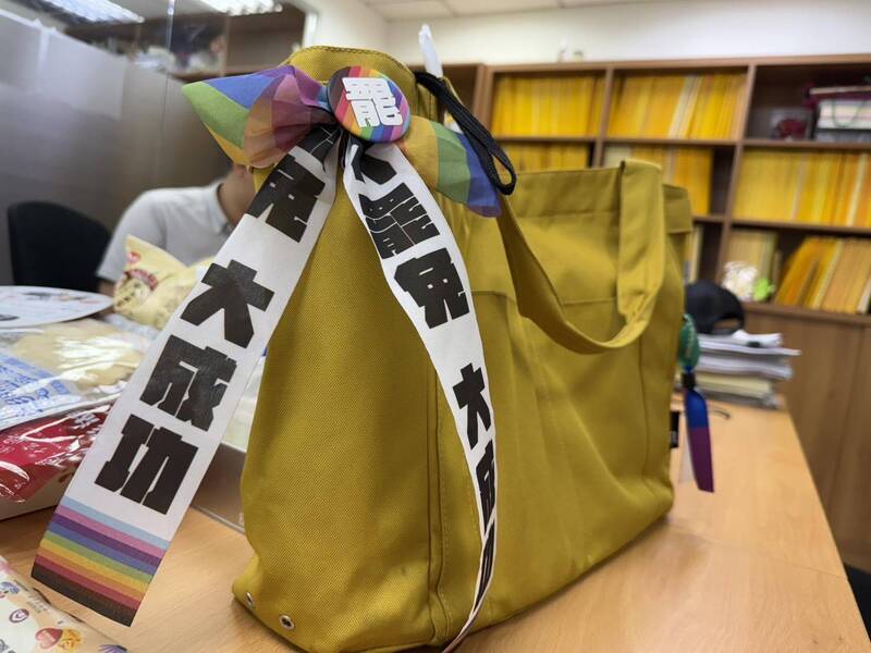 立法院要求拔「大罷免」飄帶 吳思瑤：國民黨說的戒嚴就是韓國瑜