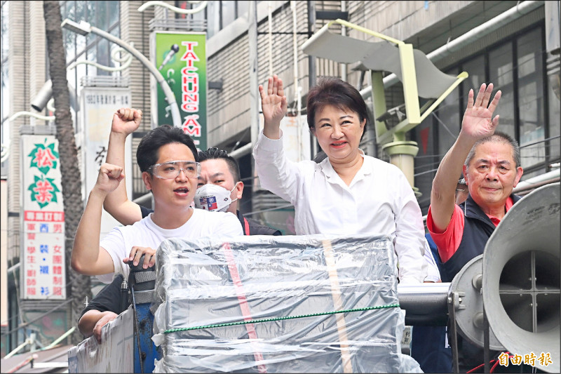 盧秀燕請假救子弟兵 挨批無心市政
