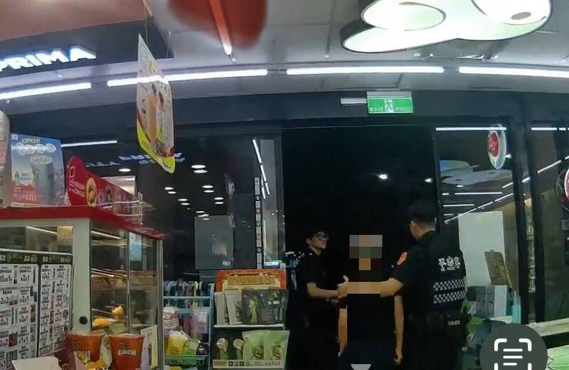 台南失智翁迷路稱「住市長家附近」 警一頭霧水：原來是這位市長