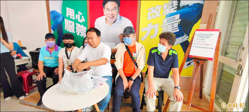 吃烤鴨食物中毒》國三生2天拉41次 包尿布上課
