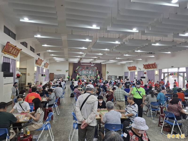 馬公市第二屆麻將大賽 西衞社區活動中心開戰