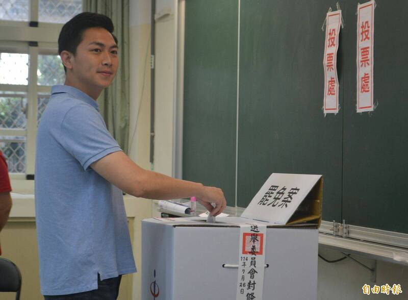 中4選區廖偉翔投完票 該做都做了對結果有信心