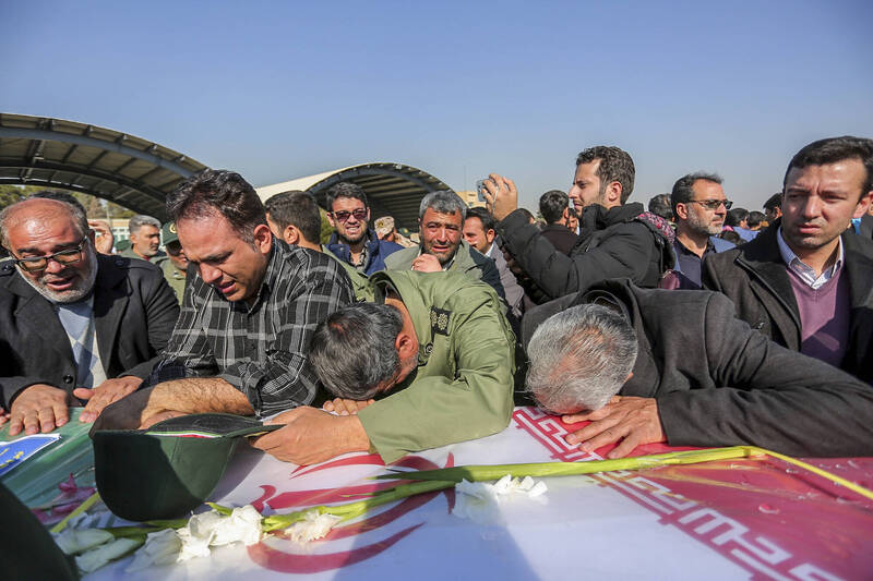 伊朗少數民族槍擊司法機關 至少6死22傷