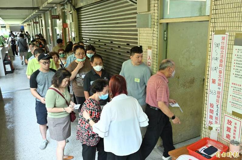 身障人士首投被選務人員「變廢票」！家屬難過：沒想到發生這種事...
