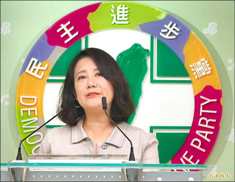 向在野遞橄欖枝 吳思瑤：政院應多發政策好球爭取支持