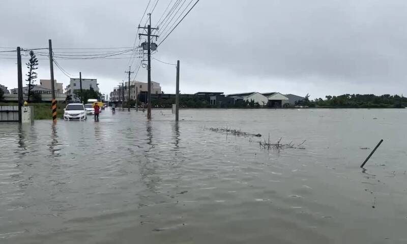 嘉義縣災情雪上加霜 翁章梁：盼強化抗水患韌性擺脫淹水之苦