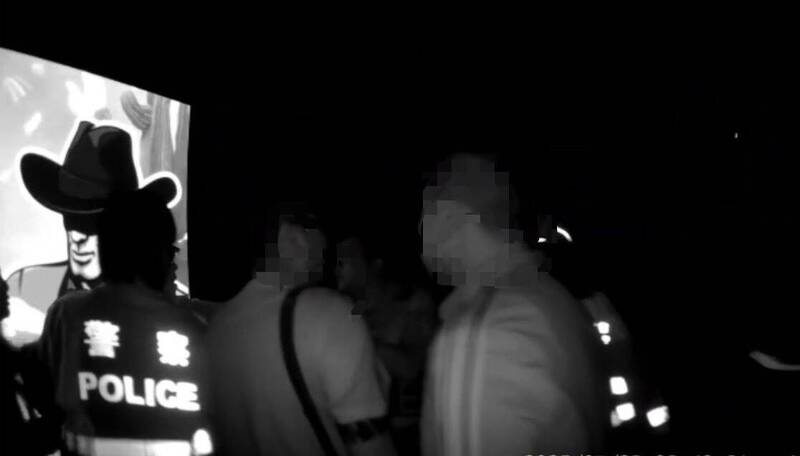 控場畫面曝！台中夜店衝突大亂鬥 警衝場辣椒水伺候壓制