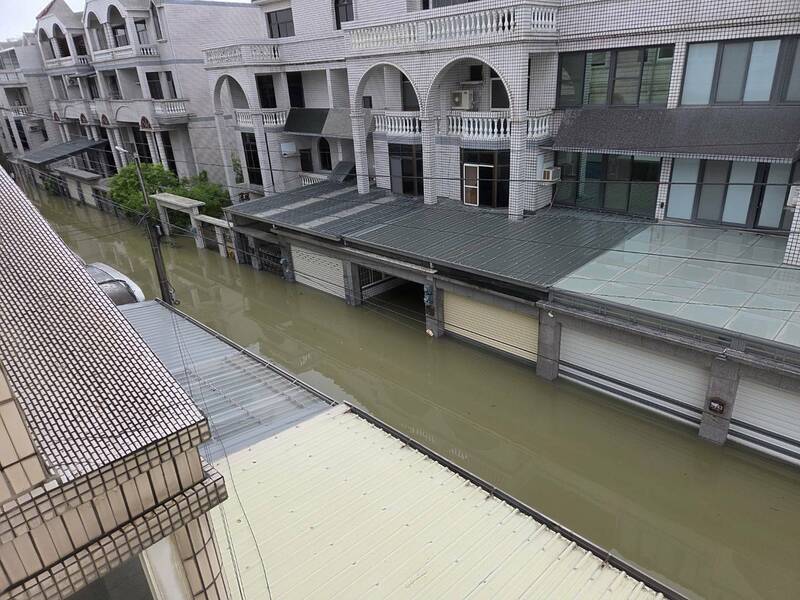 大豪雨造成多數淹水 嘉義縣7/29停班停課