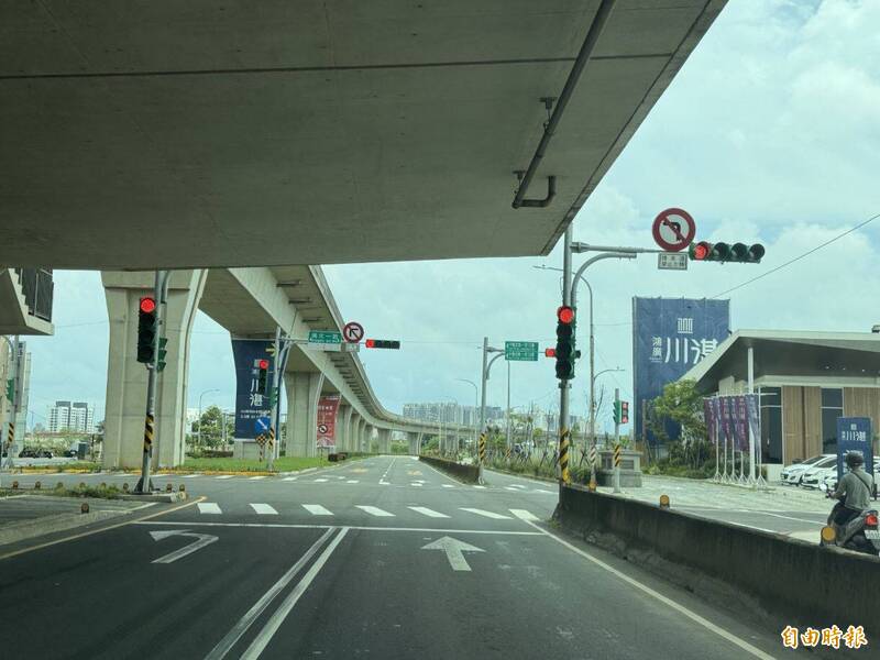 方向燈「只關1下」也違規？駕駛挨罰喊冤：檢舉達人到處都有