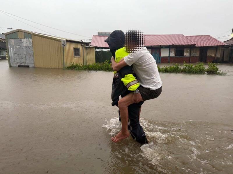 台南後壁累積雨量381毫米最高 一度淹到50公分高