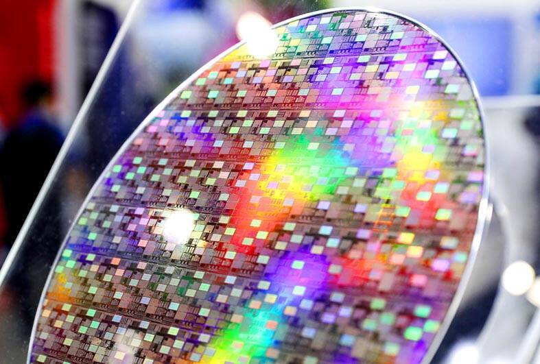 《TAIPEI TIMES》 Taiwan mulls chip limits on S Africa