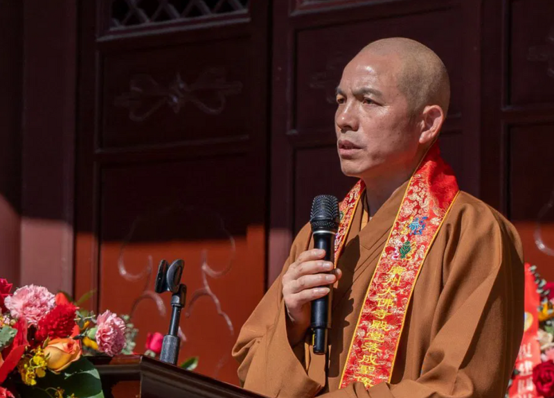 原白馬寺方丈釋印樂接替釋永信，成為新任少林寺方丈。（圖翻攝自微博）