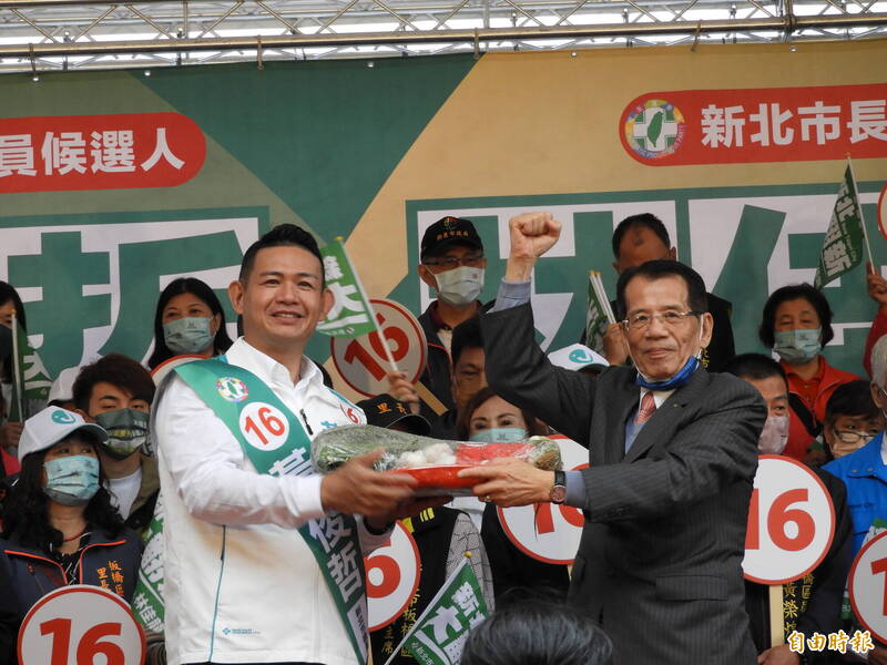 替兒送沙鍋魚頭禮盒賄選   前新北議員黃俊哲父親二審判緩刑