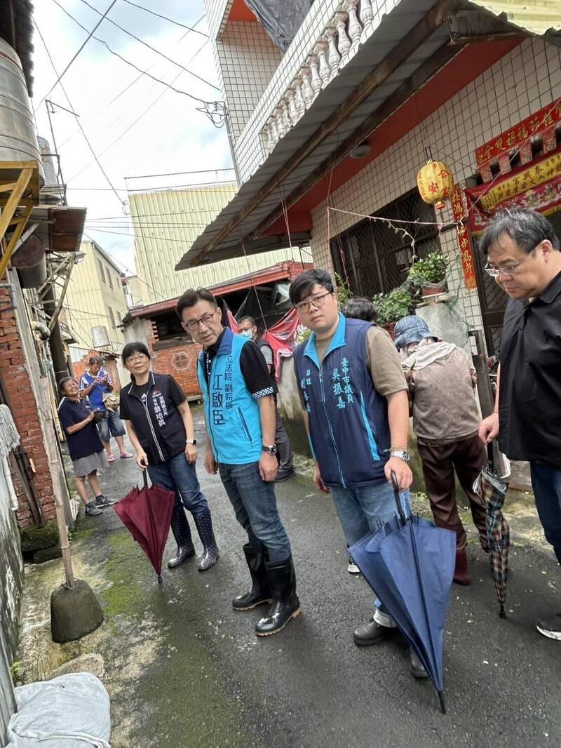 罷團問江啟臣是否要求中市府普發現金 服務處回應了