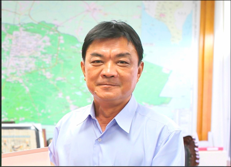 國民黨籍屏東縣潮州鎮長周品全捲入賣官收賄弊案,屏東地檢署昨聲請羈押禁見獲准。(資料照) 國民黨籍屏東縣潮州鎮長周品全捲入賣官收賄弊案,屏東地檢署昨聲請羈押禁見獲准。(資料照)