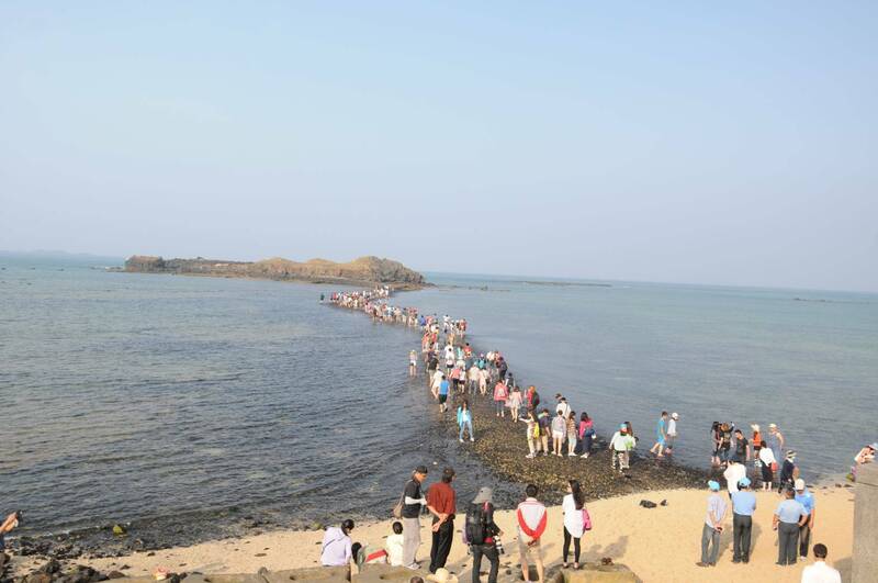 澎湖摩西分海,原本是以S形步道著稱。(澎管處提供) 澎湖摩西分海,原本是以S形步道著稱。(澎管處提供)