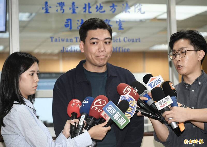 罷免民進黨立委吳思瑤案召集人賴苡任。（記者羅沛德攝）
