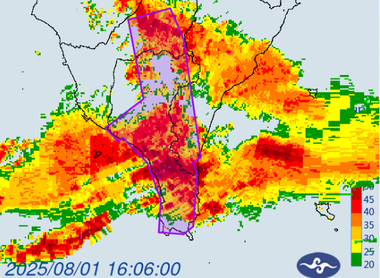 氣象署對高雄、屏東以及台東發布大雷雨即時訊息,持續時間至21時45分。(擷取自氣象署官網) 氣象署對高雄、屏東以及台東發布大雷雨即時訊息,持續時間至21時45分。(擷取自氣象署官網)