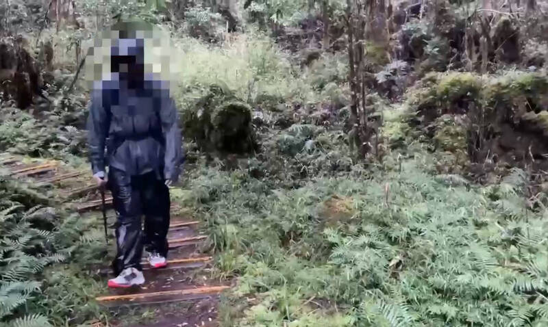 新加坡男大生太加縱走  遇大雨求援宜蘭警助下山