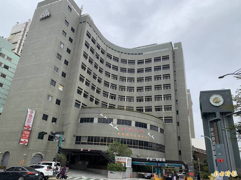 超幸運！到彰基看病花123元買飲料 發票爽中200萬