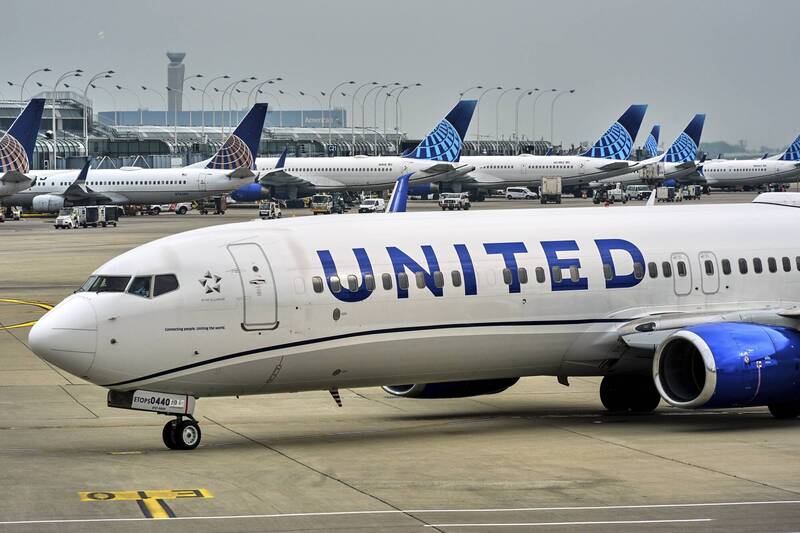重量平衡系統故障！ 美國聯合航空緊急停飛所有主線航班