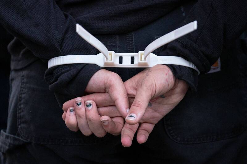 美國警方逮捕示意圖。（法新社檔案照）