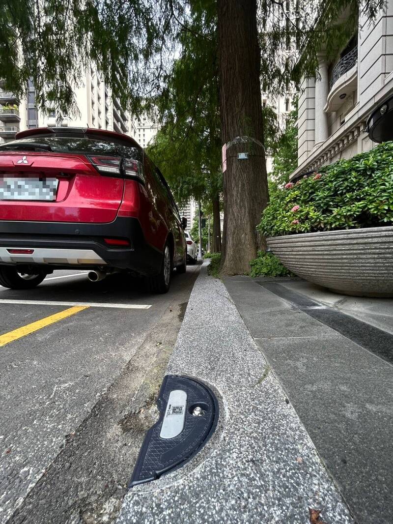台中市府9月起試辦影像辨識車格紀錄停車資訊，朝全面電子化邁進。（市府提供）