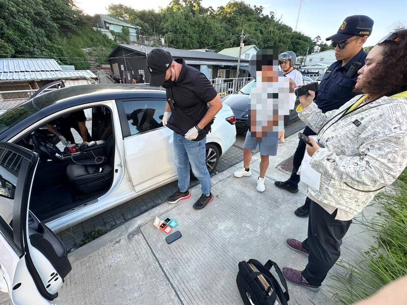 台東父親節銀樓搶案警再逮4共犯 起出20餘萬及部分金飾