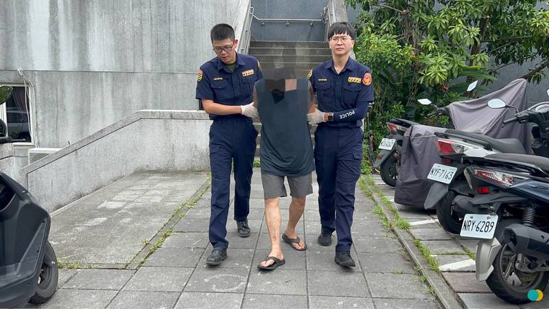 毒蟲毒駕拒檢逃逸 逆向、闖紅燈、蛇行⋯⋯困鬧區車陣落網