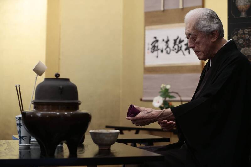 日本茶道「裏千家」前掌門人去世 千玄室享耆壽102歲