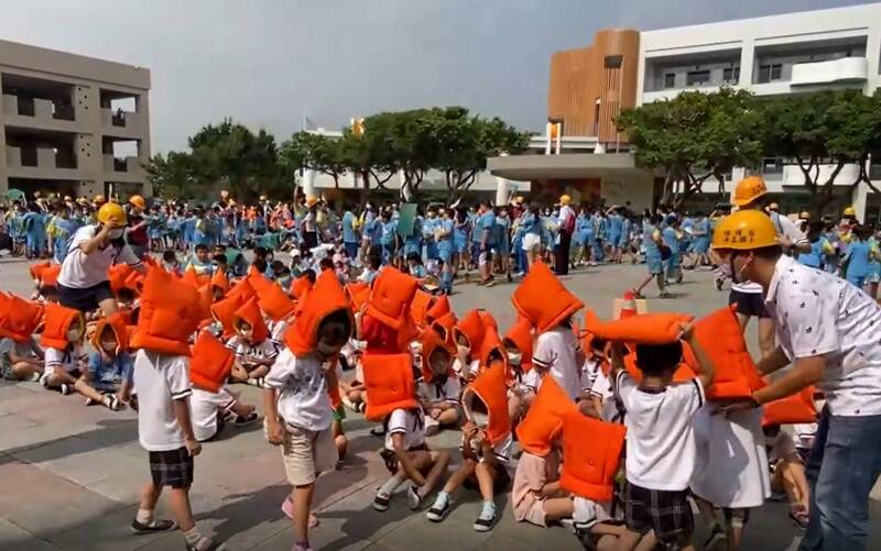 教育部估國小學生年減3.2萬人 118學年度跌破百萬