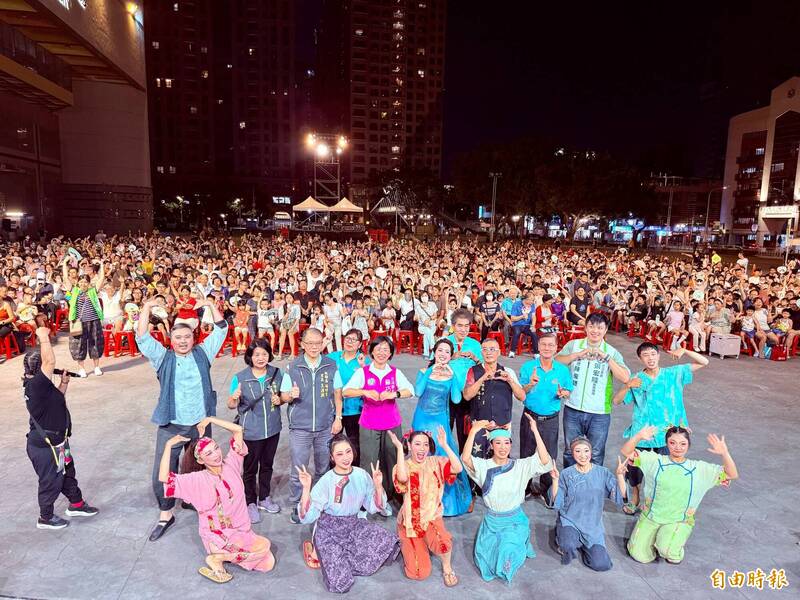 紙風車前進板橋 蘇巧慧、戴瑋姍與親子同歡