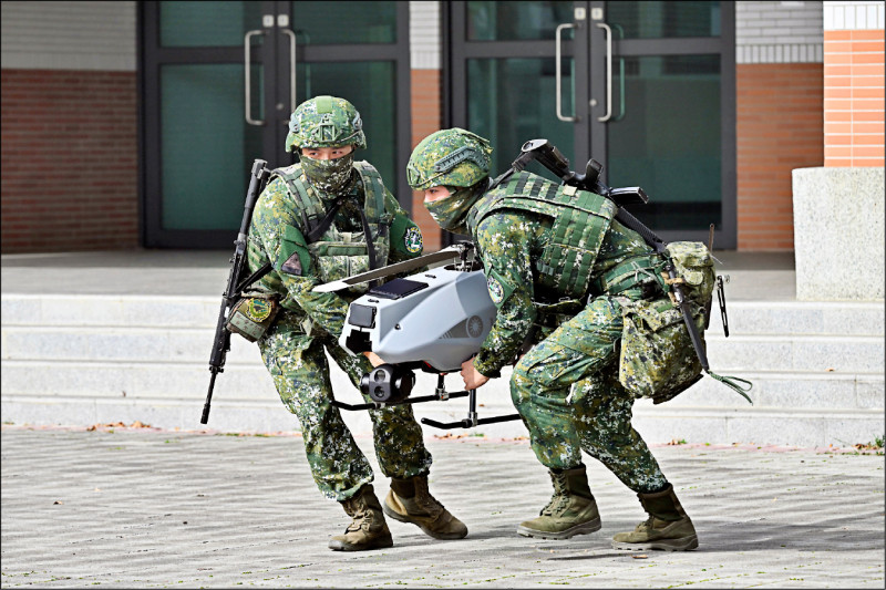 高消耗、迭代快》陸軍無人機 轉列耗材或彈藥