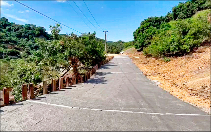 （台中）路斷18天 霧峰暗坑巷總算搶通