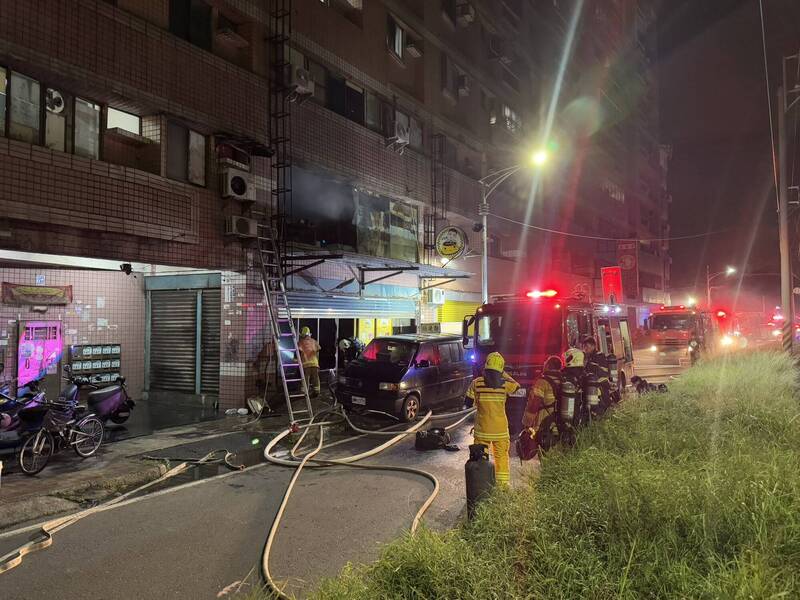 高雄林園住宅大火釀3死 起火原因待查