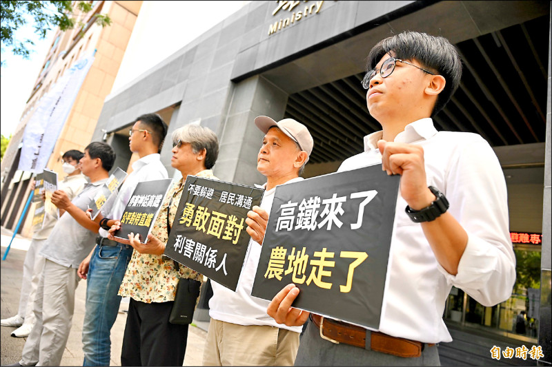 民團控過度神話高鐵 犧牲直鐵