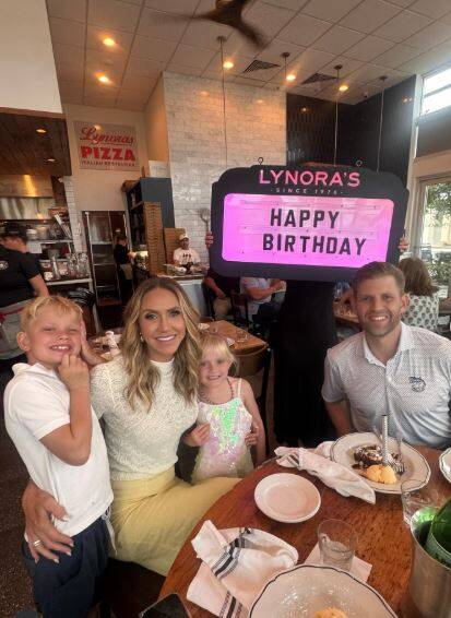 մӰ7·ˣŮȵ6աͼߢȡLara Trump Instagram