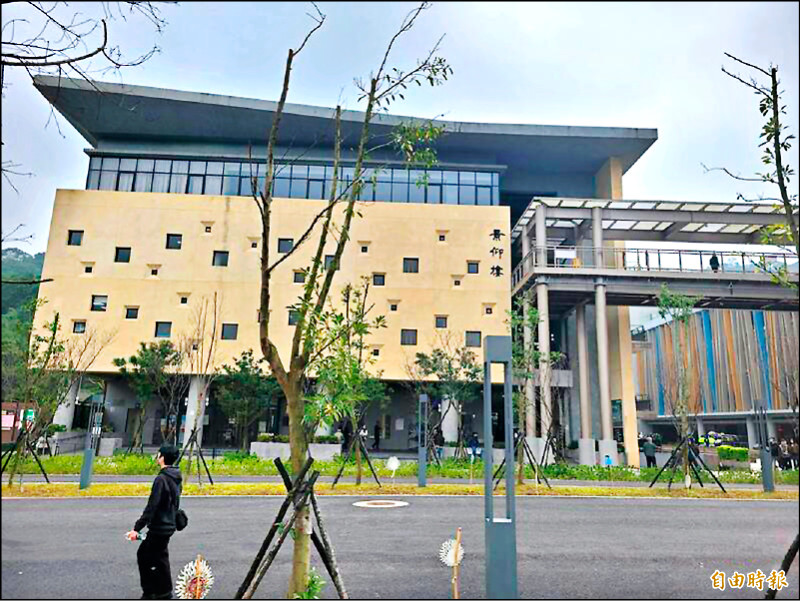 北市殯葬處規劃懷愛館增12座火化爐，明年擬提高外縣市火化收費。（資料照，記者何玉華攝）