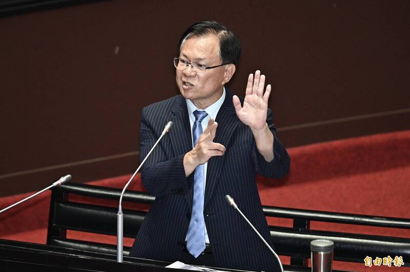 張啓楷稱國軍採購標示不實戰鬥靴 軍備局：未進入履約驗收階段