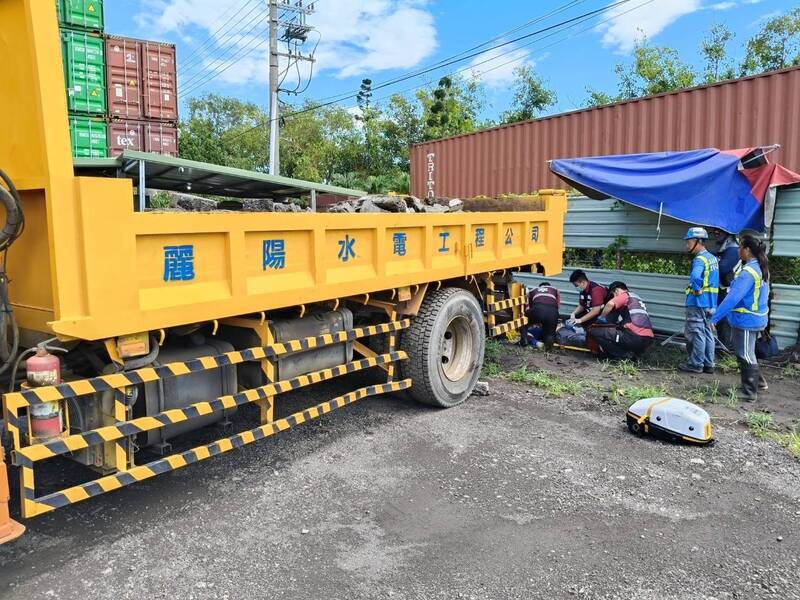 司機忘拉手煞車慘遭夾死！高雄市府罰僱主3萬至30萬