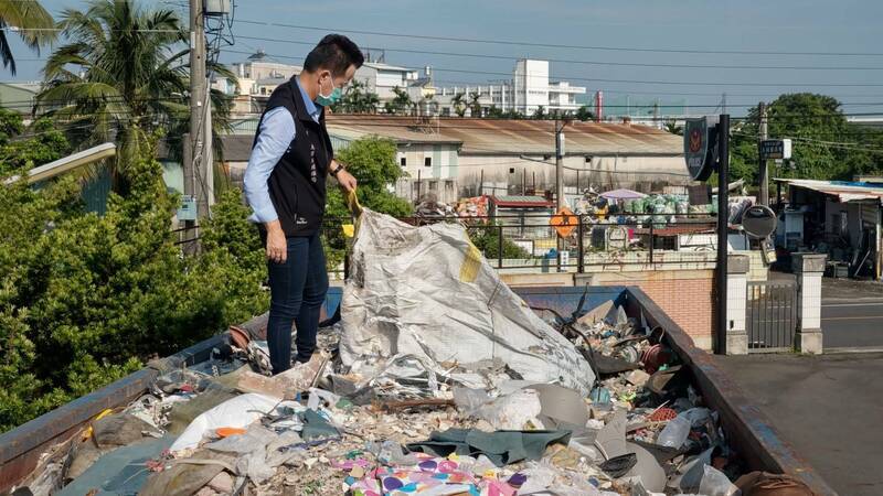 租地非法堆置廢棄物再伺機運出丟棄 拆除工程業者被判3年半