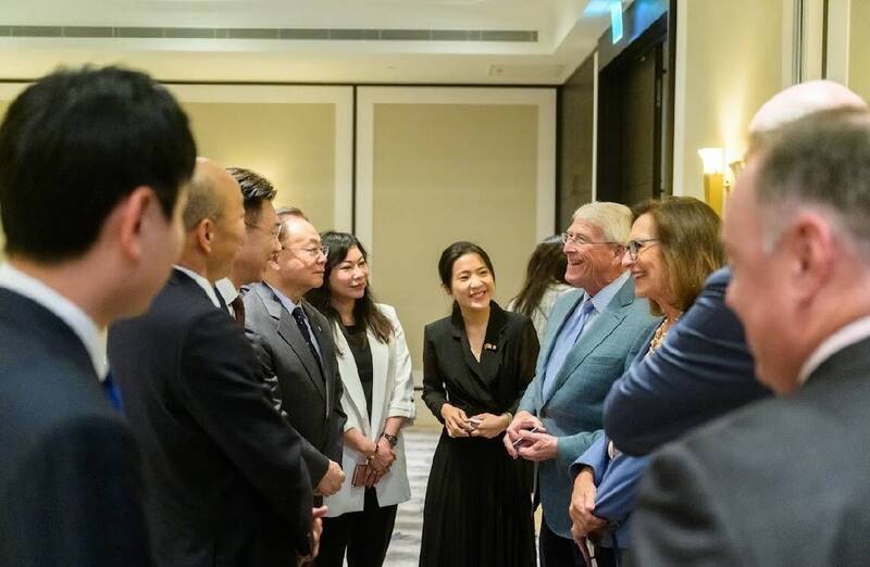 美參院軍委會訪團赴立院 徐巧芯曬照：台美關係不分黨派