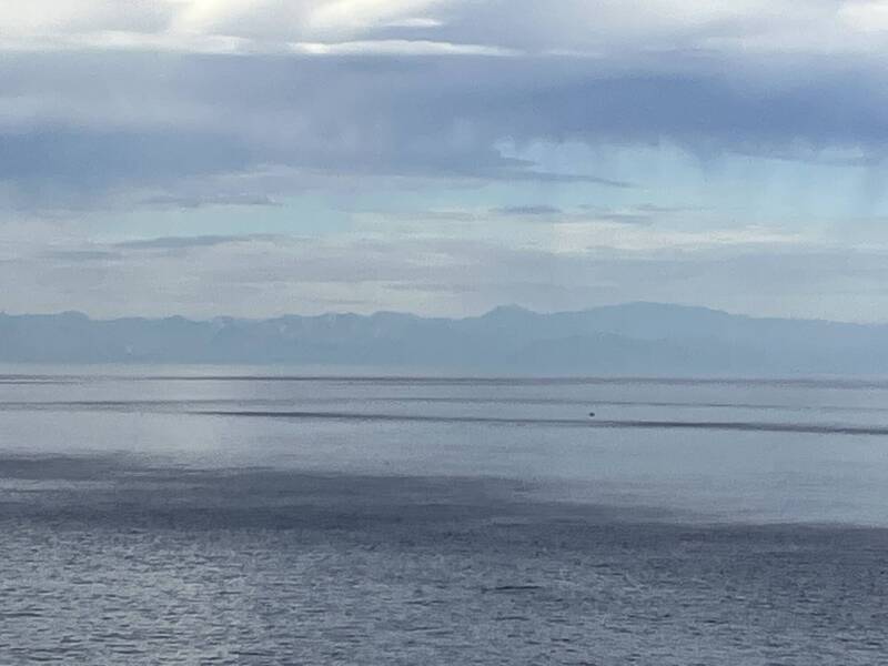 日本與那國島「看見台灣」 罕見跨海美景掀熱議：真的好近！