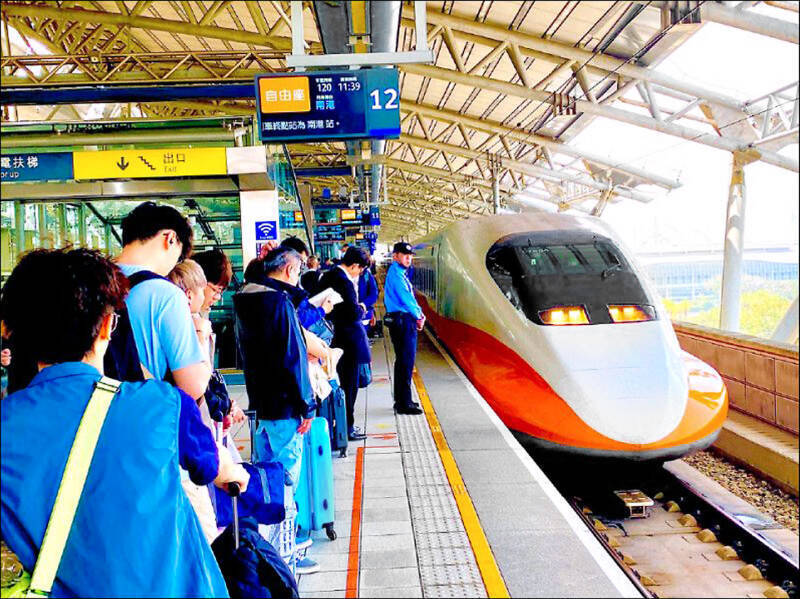 LTN投票箱》講電話得去列車玄關  高鐵推「寧靜車廂」你贊成嗎？